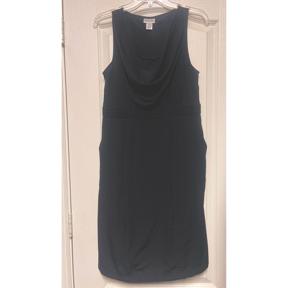 Motherhood Maternity Dresses & Skirts - Motherhood Maternity Sleeveless Little Black Dress  Size Medium